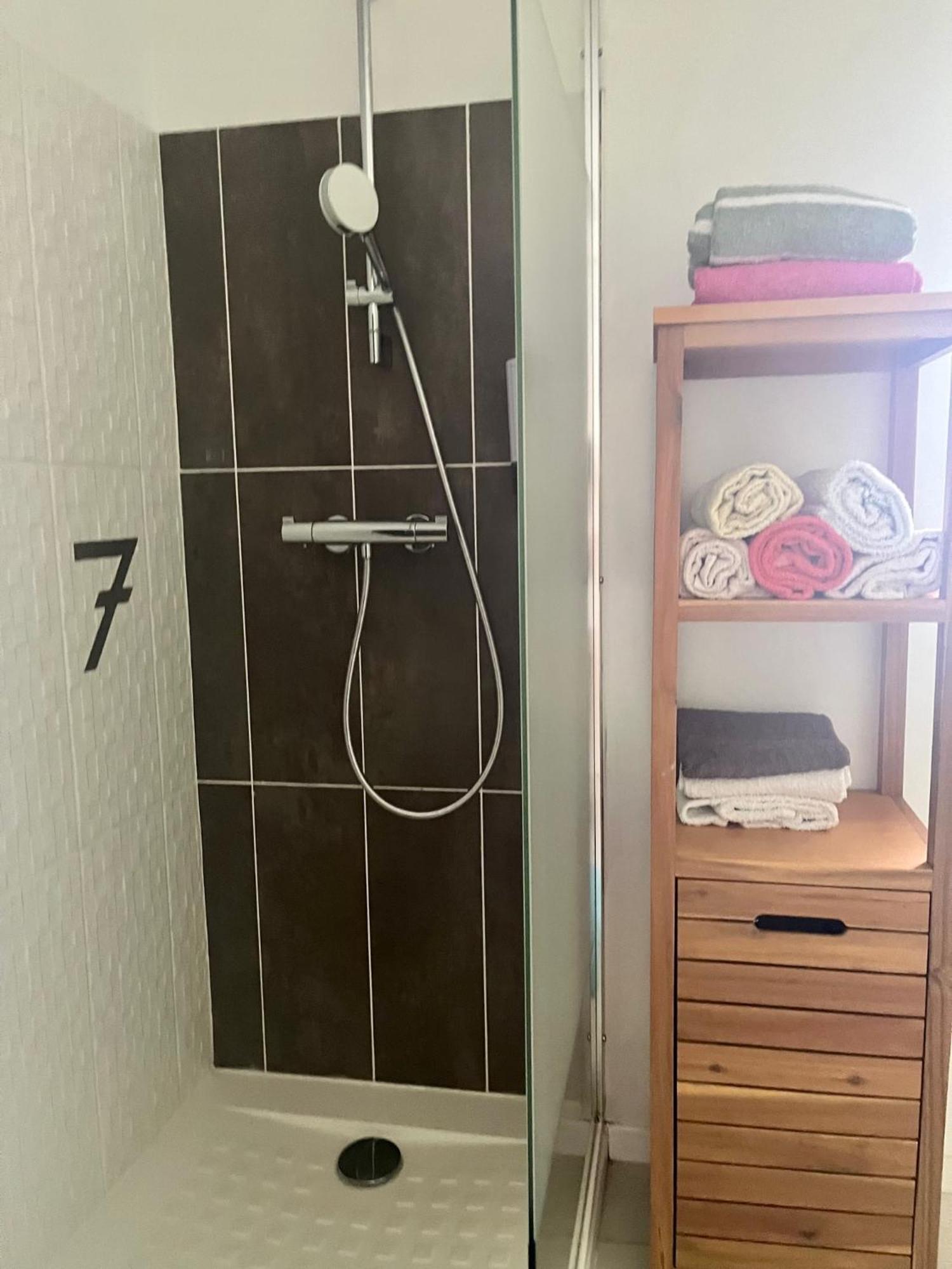 Ferienwohnung Art De Vivre En Couleurs Malleval Exterior foto